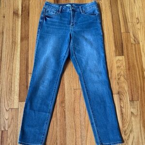 Old Navy Women's Straight Leg Blue Jeans